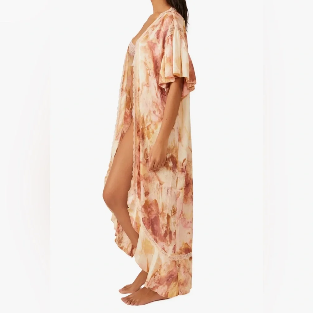 NWOT Free People Moonbeams Washed Robe